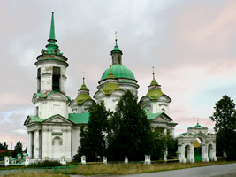 Храм в селе Быньги.