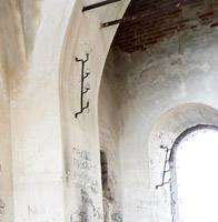 И в самом соборе было электричество...